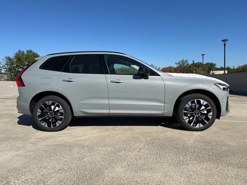 New 2026 Volvo XC60 B5 Plus w/ Protection Package Premier image 8