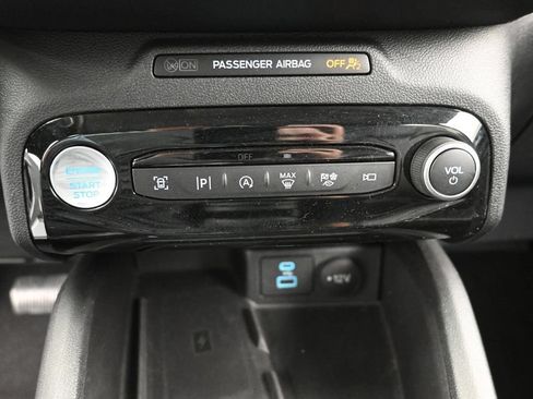 Used 2023 Ford Escape Platinum AWD/4WD image 20