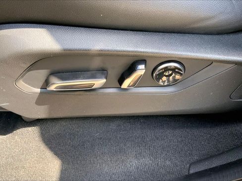 Used 2024 Acura MDX FWD image 33