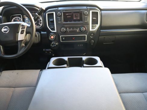 Used 2019 Nissan Titan S w/ S Utility Package image 33