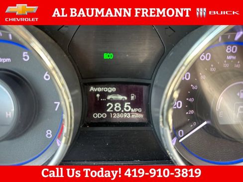 Used 2012 Hyundai Sonata SE w/ Navigation & Sunroof Pkg FWD image 16