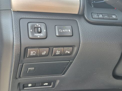 Used 2016 Lexus LS 460 L AWD/4WD image 32