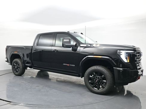 New 2026 GMC Sierra 3500 AT4 w/ AT4 Premium Plus Package image 7