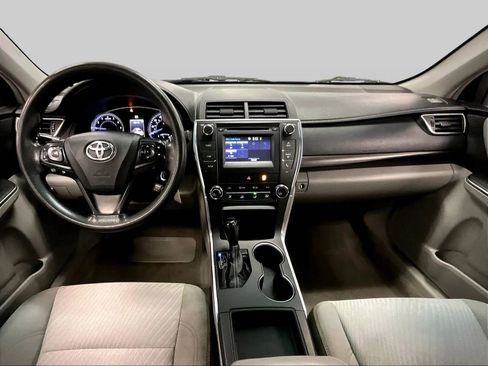 Used 2016 Toyota Camry LE image 15