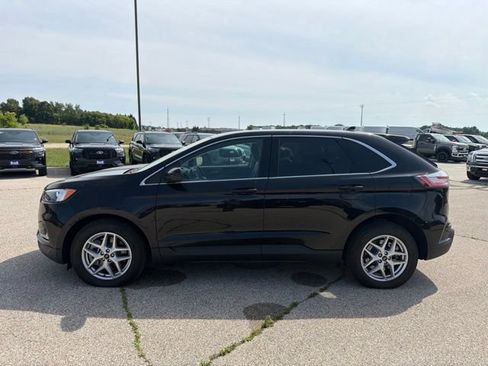 Used 2023 Ford Edge SEL w/ Convenience Package AWD/4WD image 2