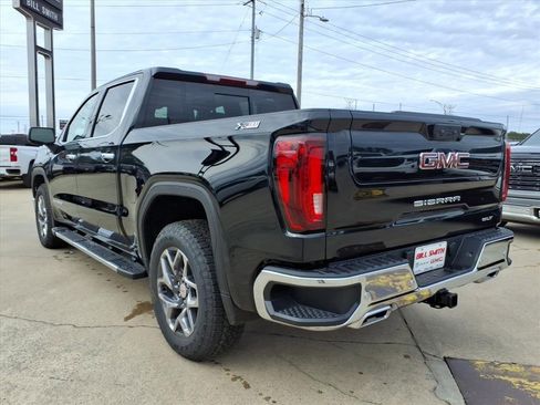 New 2026 GMC Sierra 1500 SLT w/ SLT Premium Package image 5