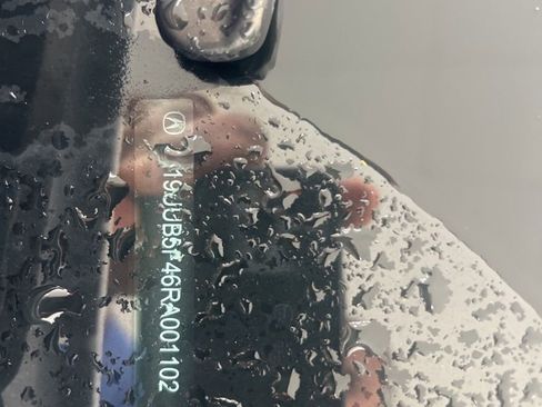 Used 2024 Acura TLX w/ Technology Package image 8