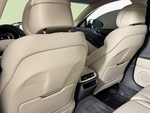 Used 2021 Genesis G80 2.5T AWD/4WD image 34