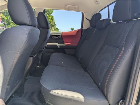 Used 2023 Toyota Tacoma SR5 AWD/4WD image 14