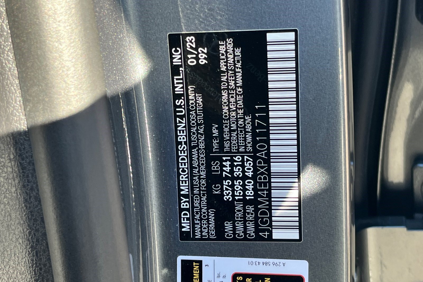 Used 2023 Mercedes-Benz EQS 580 4MATIC SUV image 10