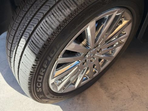 Used 2011 Lincoln MKX 2WD w/ 102A Rapid Spec Order Code image 14