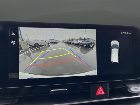 New 2026 Kia Carnival LX image 9