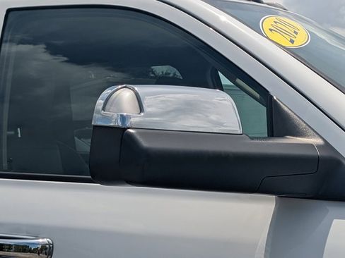 Used 2020 RAM 2500 Tradesman w/ Chrome Appearance Group image 12