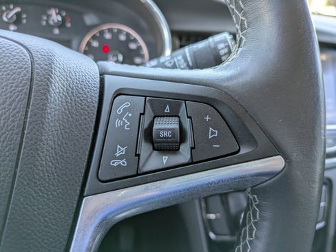 Used 2020 Buick Encore Preferred w/ Safety Package image 21