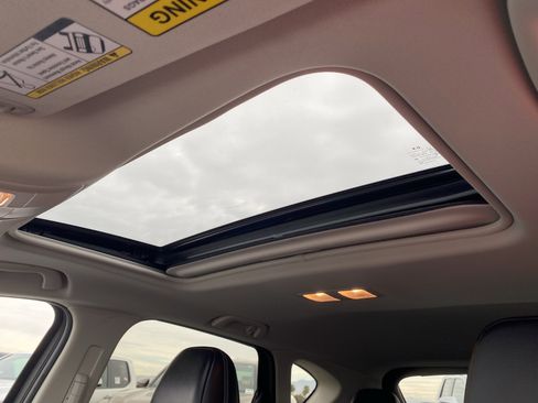 Used 2025 MAZDA CX-5 AWD 2.5 S w/ Preferred Package image 23