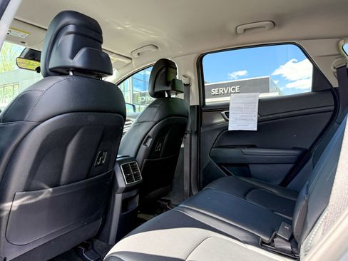Certified 2023 Kia Sportage EX AWD/4WD image 40