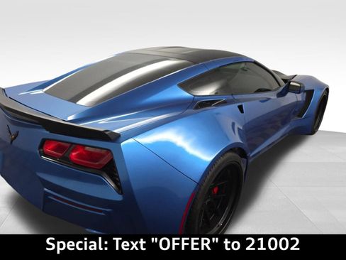 Used 2019 Chevrolet Corvette Stingray Coupe image 3
