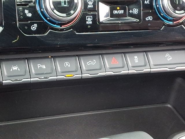 Used 2025 GMC Sierra 1500 Denali Ultimate AWD/4WD image 17