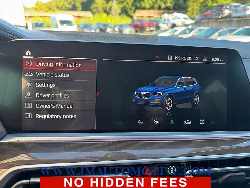 Used 2022 BMW X5 xDrive40i w/ Premium Package AWD/4WD image 27