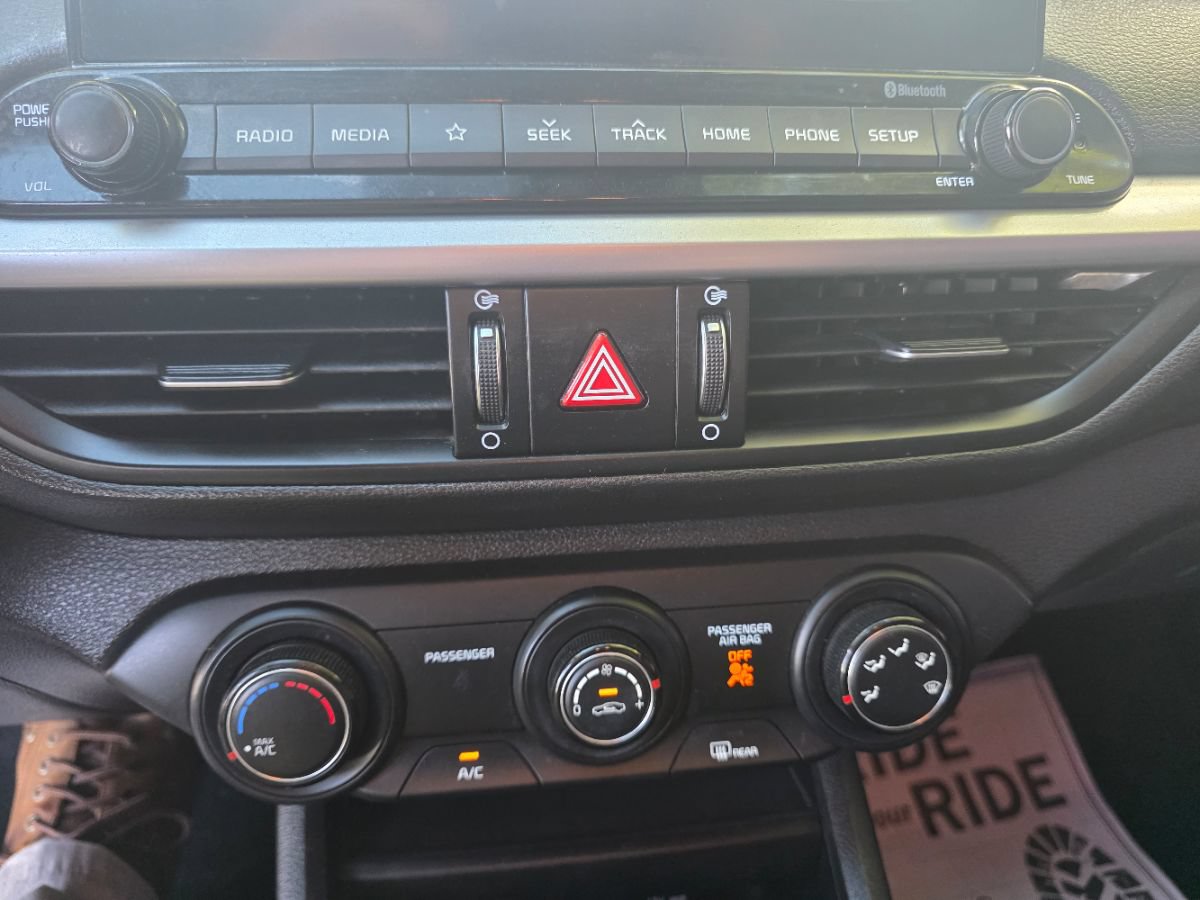 Used 2021 Kia Forte LXS FWD image 39