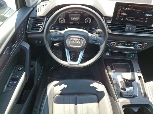 Certified 2023 Audi Q5 2.0T Premium Plus w/ Premium Plus Package AWD/4WD image 25