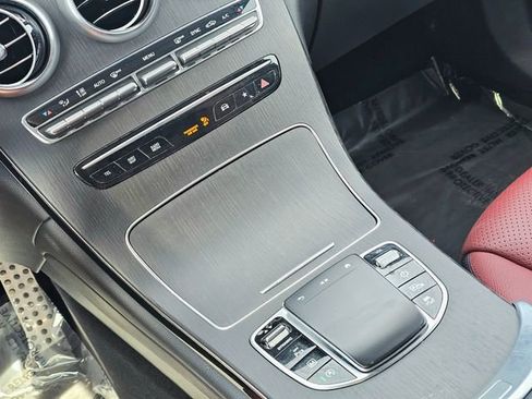 Used 2022 Mercedes-Benz GLC 300 4MATIC image 33