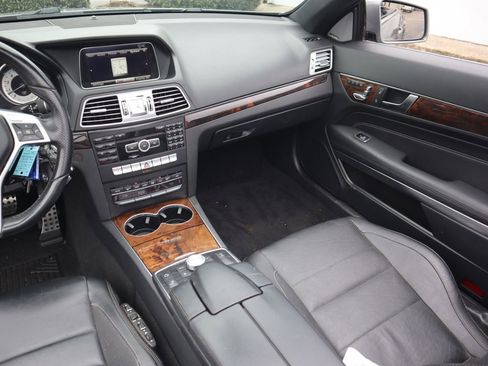 Used 2014 Mercedes-Benz E 550 Cabriolet image 13