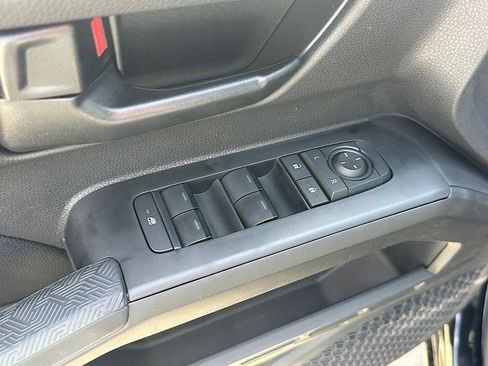 New 2026 Toyota Tacoma SR5 image 10