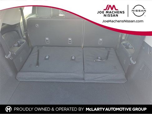 New 2025 Nissan Pathfinder SV w/ Black Appearance Package image 27