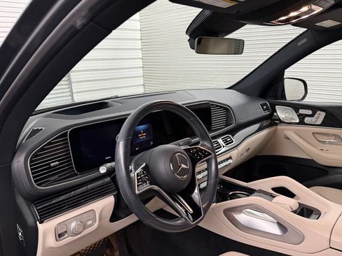 Used 2024 Mercedes-Benz GLE 450 4MATIC image 2