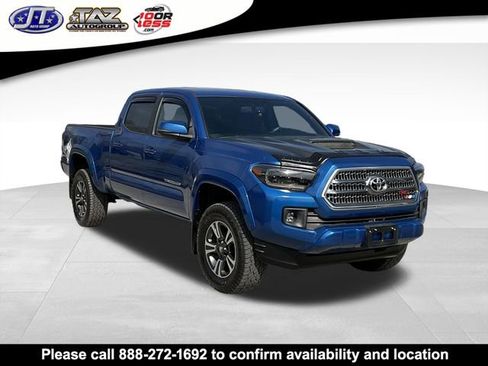 Used 2017 Toyota Tacoma TRD Sport w/ Premium & Technology Package image 1