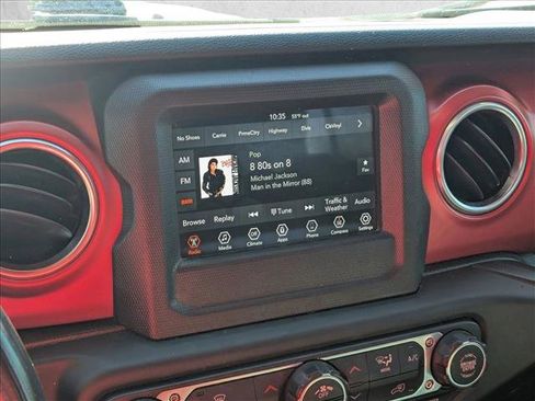 Used 2019 Jeep Wrangler Unlimited Rubicon image 14