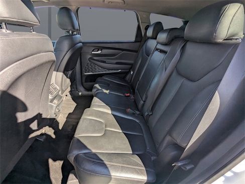 Used 2020 Hyundai Santa Fe SEL image 14
