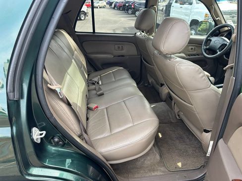 Used 1999 Toyota 4Runner SR5 AWD/4WD image 11