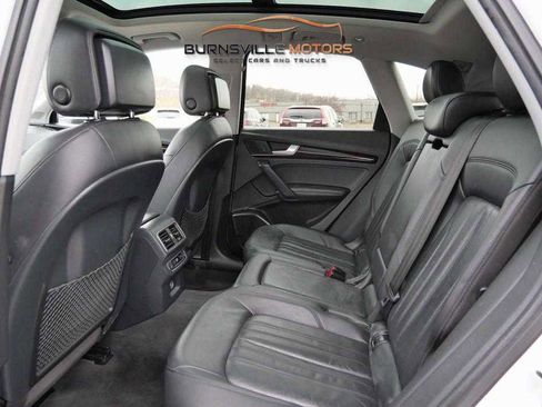 Used 2018 Audi Q5 Prestige w/ Prestige Package image 11