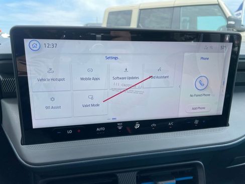 New 2025 Ford Maverick Lobo AWD/4WD image 18