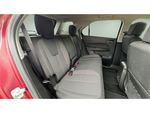 Certified 2017 Chevrolet Equinox LT w/ Convenience Package image 31