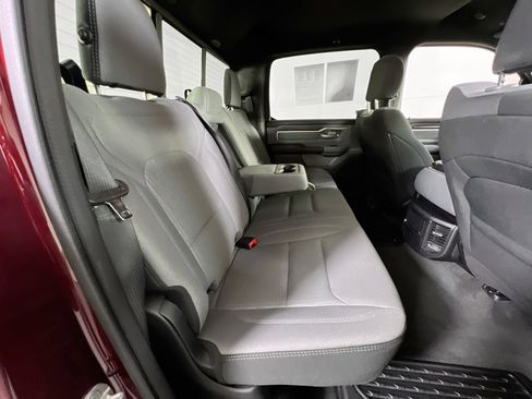 Used 2022 RAM 1500 Big Horn AWD/4WD image 24