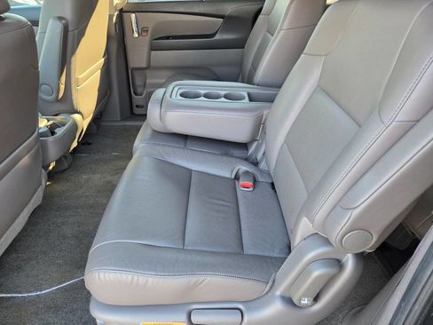 Used 2014 Honda Odyssey EX-L image 29