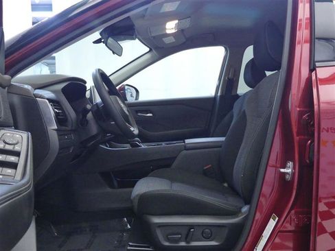 Used 2021 Nissan Rogue SV image 20