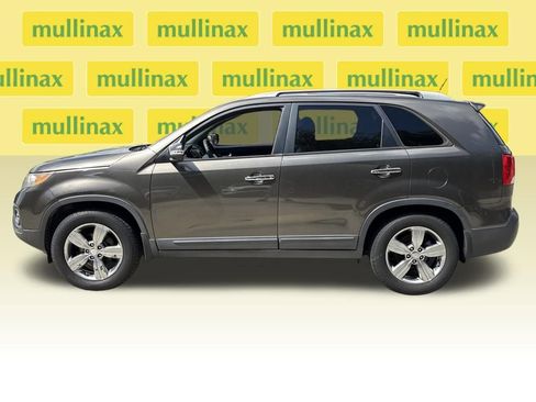 Used 2013 Kia Sorento EX image 10