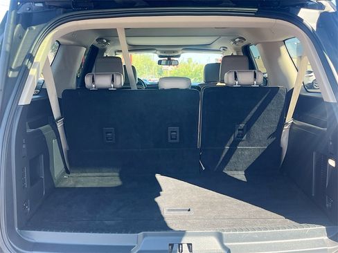 Used 2024 Ford Expedition Max Limited image 28