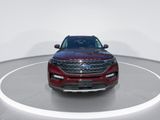 Used 2022 Ford Explorer XLT w/ Equipment Group 202A image 4
