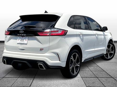 Used 2022 Ford Edge ST image 13