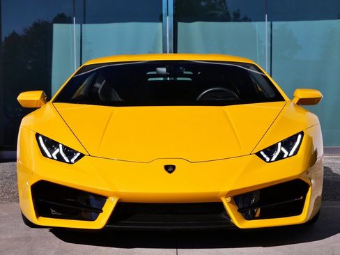 Used 2018 Lamborghini Huracan LP 580-2 image 5