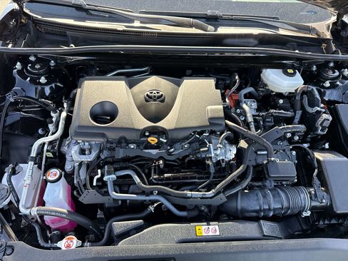 Used 2025 Toyota Camry LE FWD image 9