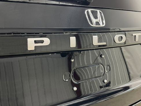 New 2026 Honda Pilot EX-L image 6
