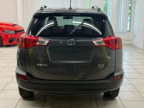 Used 2013 Toyota RAV4 XLE AWD/4WD image 8