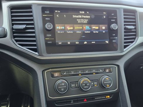 Used 2019 Volkswagen Atlas SE w/ Panoramic Sunroof Package AWD/4WD image 5