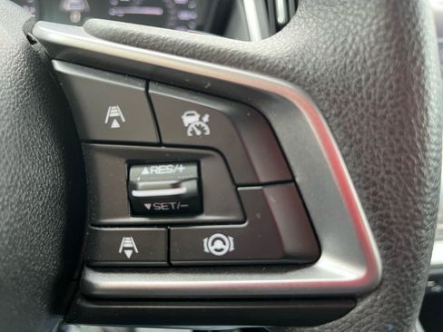 Used 2022 Subaru Legacy image 12